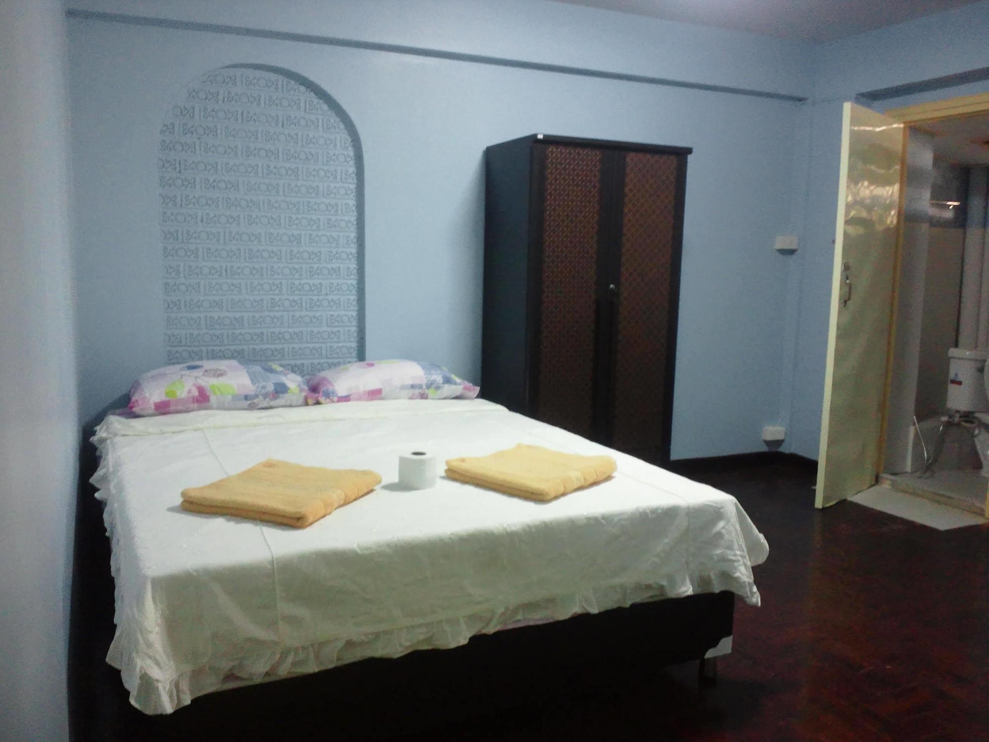 Nalin Guesthouse Chiang Mai Exterior foto